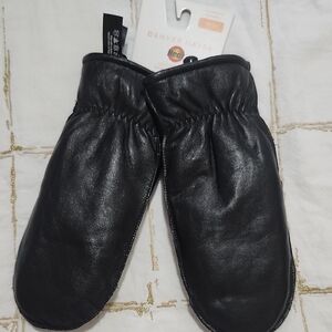 Denver Hayes Black Leather Mittens